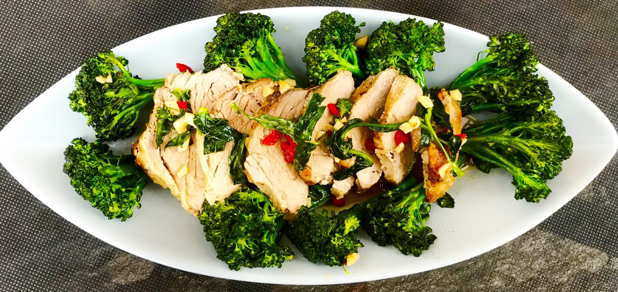 Thai Food Made Easy | PORK TENDERLOIN WITH BROCCOLI STIR FRY